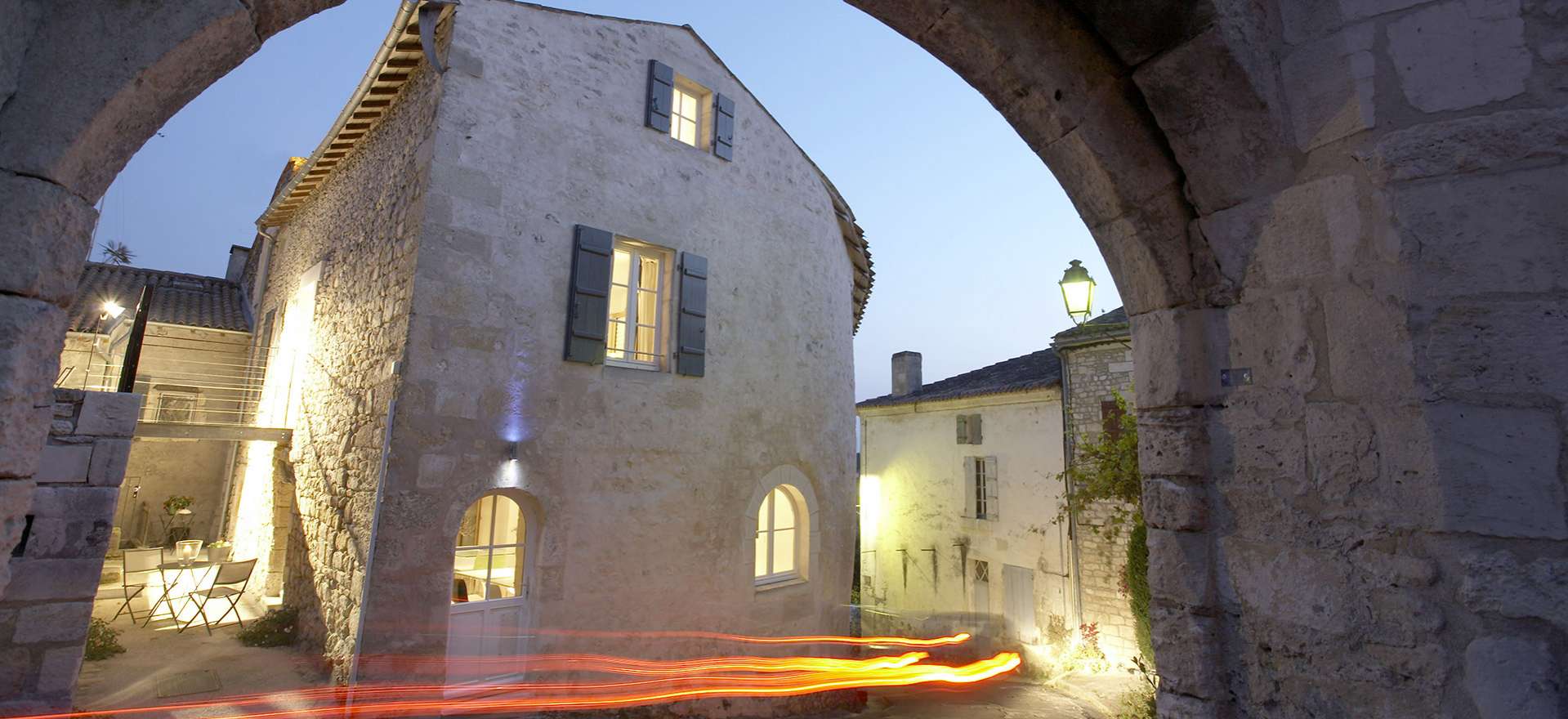 Voir la page de l'établissement "Design Hôtel des Francs Garçons"