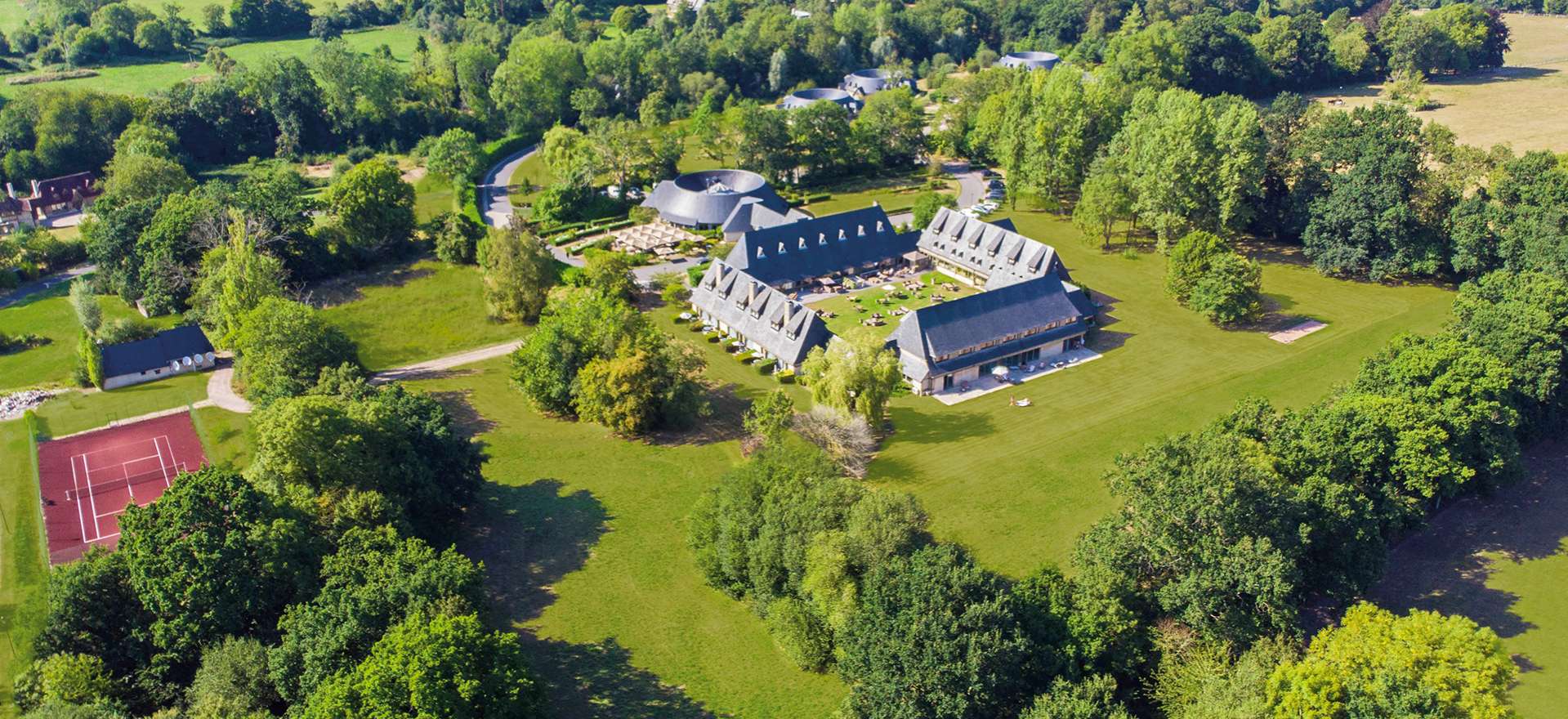 Voir la page de l'établissement "Les Manoirs de Tourgeville"