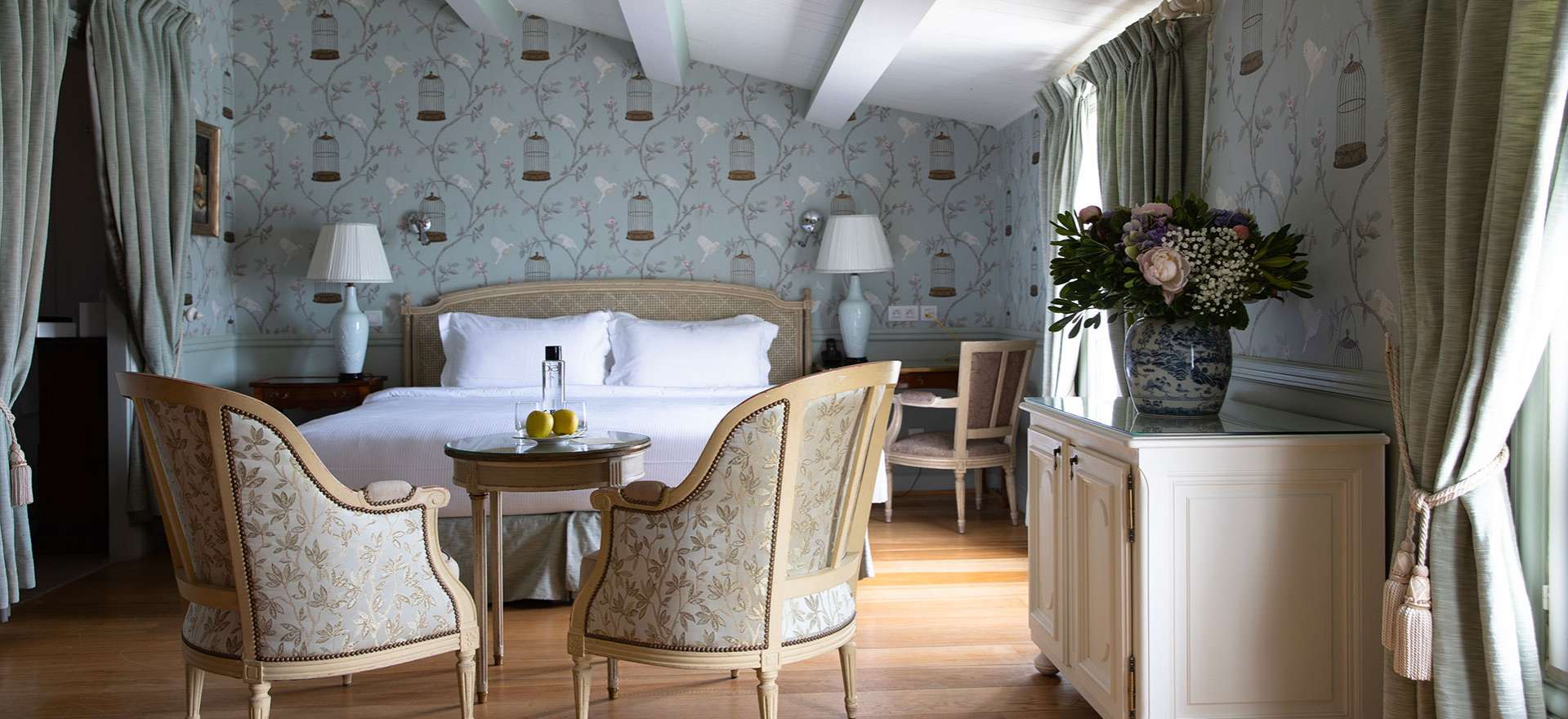 Voir la page de l'établissement "Hôtel de Toiras"