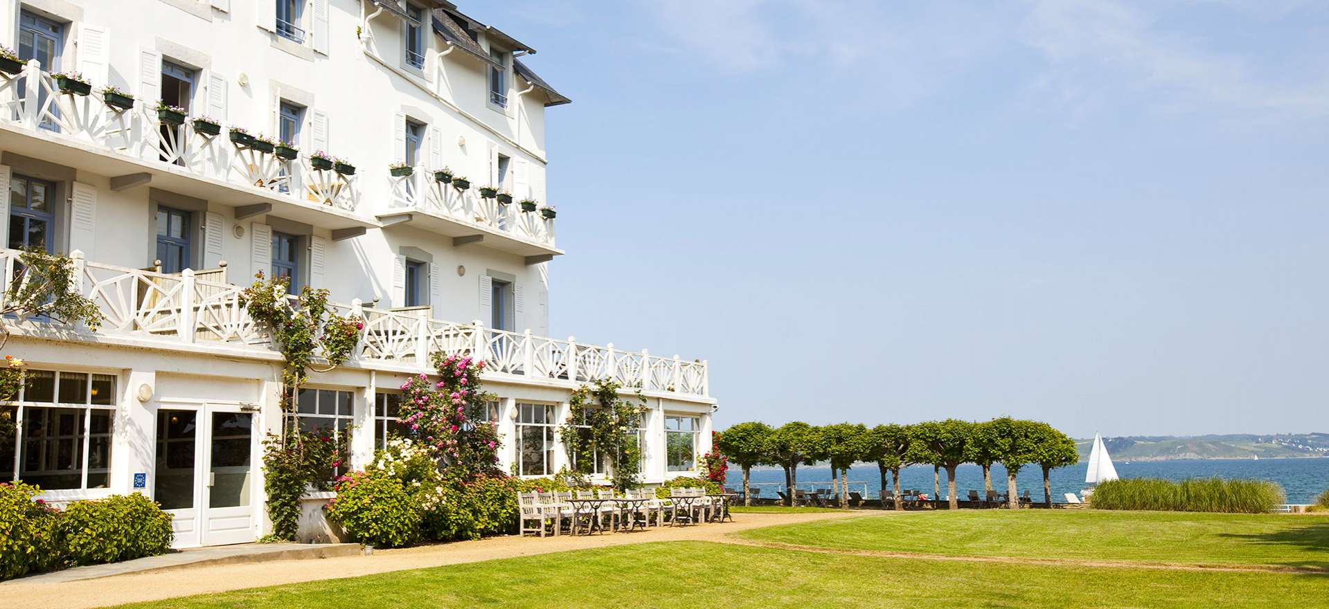 Voir la page de l'établissement "Grand Hôtel des Bains"