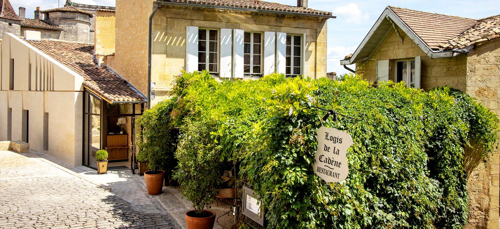 Voir la page de l'établissement "Logis de la Cadène"