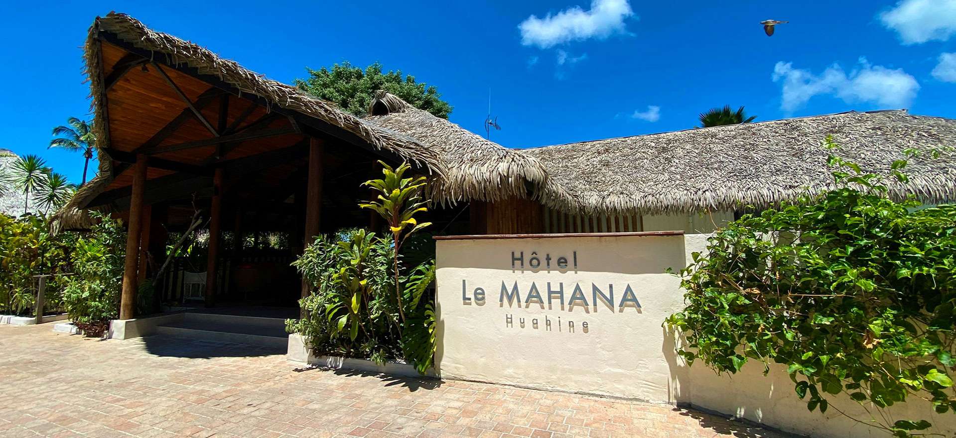 Voir la page de l'établissement "Hôtel Le Mahana Huahine"