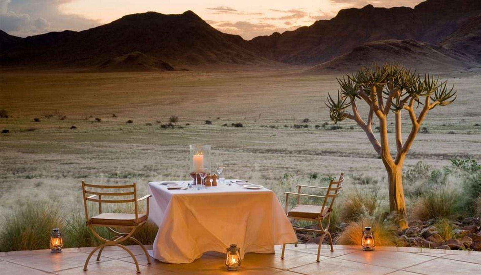 Voir la page de l'établissement "andBeyond Sossusvlei Desert Lodge"